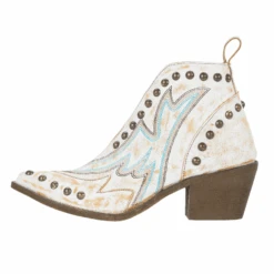 Circle G By Corral Ladies White Studs Booties Q0167 8 Circle G By Corral Ladies White Studs Booties Q0167 -Western Belle Deals Q0167d