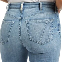 Ariat® Ladies R.E.A.L.™ High Rise Alondra Extreme Flare Jean 10039600 6 Ariat® Ladies R.E.A.L.™ High Rise Alondra Extreme Flare Jean 10039600 -Western Belle Deals S22 WMS WEST 10039600 detail02