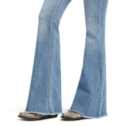 Ariat Ladies R.E.A.L Perfect Rise Regina Flare Jeans 10040503 -Western Belle Deals S22 WMS WEST 10040503 detail03